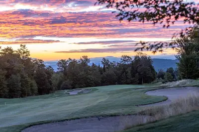 Image de Lovely 1-bedroom chalet in Jay