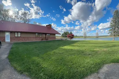 Image de Family Friendly Lakehouse with great views!