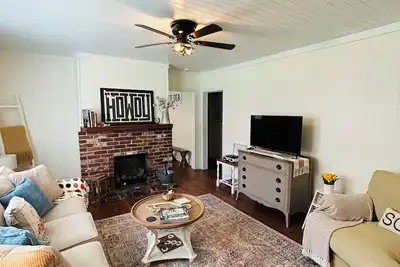 Image de Cozy “Horseshoe Cottage” Aiken Sc