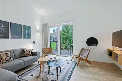 Image de Belle maison de vacances privée avec bain à remous, Wifi, piscine, Tv, terrasse et animaux admis