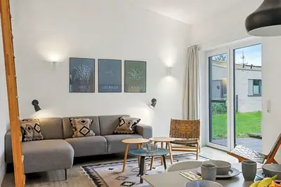 Image de Maison de vacances privée avec bain à remous, piscine, Wifi, Tv, terrasse, animaux admis