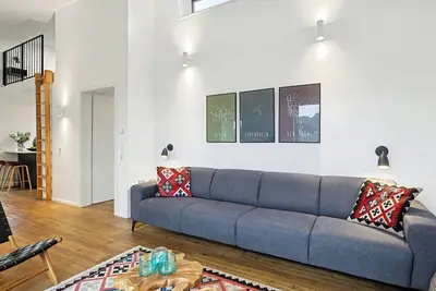 Image de Belle maison de vacances privée avec Wifi, bain à remous, piscine, Tv, terrasse, animaux admis