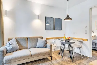 Image de Bel appartement pour 4 personnes avec piscine, bain à remous, Wifi, Tv, terrasse et animaux admis