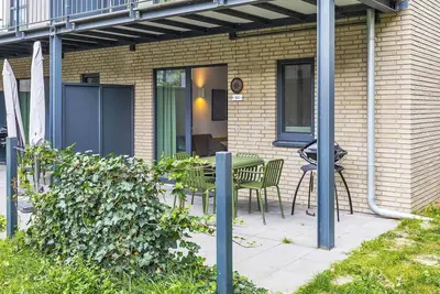 Image de Bel appartement avec piscine, bain à remous, Wifi, Tv, terrasse et animaux admis