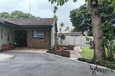 Image de Soothing 4-bedroom house with Ac in Richards Bay