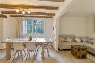 Image de Maison de vacances « La Caseta De L'Adela » avec vue montagne, Wi-Fi et climatisation