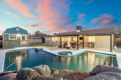 Image de 5br, Pool, Games, Mini Putt, Bbq, Patio & Firepit
