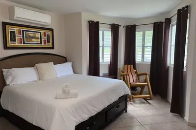 Image de LaPlaya House 5 minutes from the best beaches! Ideal house for families