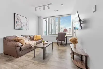 Image de Dt · Fast Wifi · Pet Friendly · Bidet Sprayer