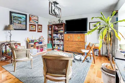 Image de Near Trails, Parks & Orchards: Germantown Retreat