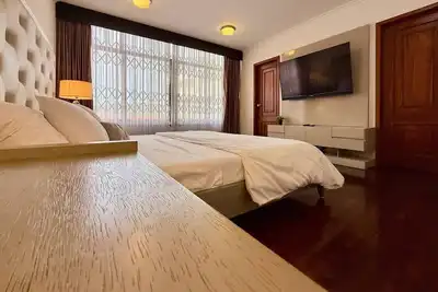 Image de Vista Grande - Spacious and  elegant entire floor