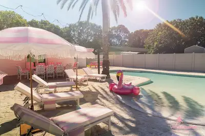 Image de Villa La Palma Urban Beach Sand Resort - 3bd Villa Heart of West Palm Beach