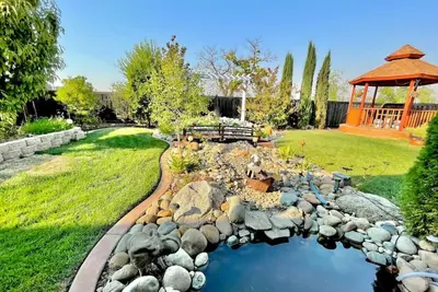 Tranquil Gardens Retreat | Mins to Thunder Valley