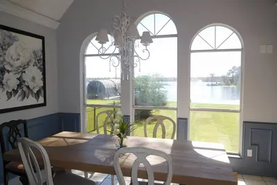 Image de Beautiful French Country home with wide open, big water views