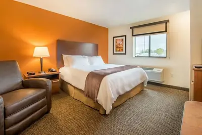 Image de Extended Stay Comfort Near Yakima’s Best Parks, Events & Attractions