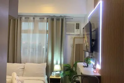 Image de Brilliant studio with Netflix And Youtube in Mandaluyong City