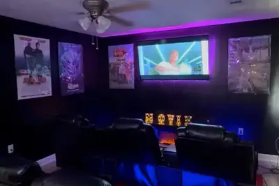 Image de Movie & Game Retreat – Cozy 3br Escape