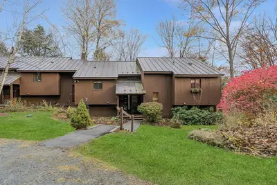 Image de Cozy Quechee Retreat/Walk to Village | Mill Run 4a