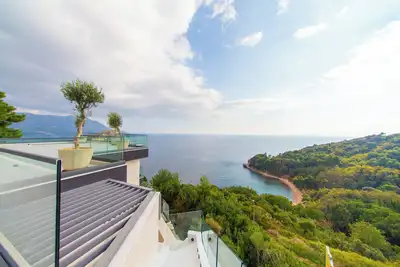 Image de Luxury Casa del Mare w/ Coommon Pool & Sea View