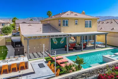 Image de Spacious 6-bedroom Luxury house in Indio \nMinutes from the Casino and Coachella