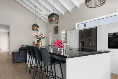 Image de Perla di Solo, an attractive luxury family villa with private pool