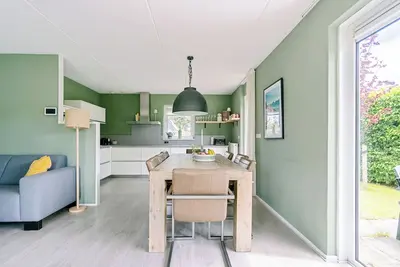 Image de Sunny 3-bedroom bungalow in Earnewâld