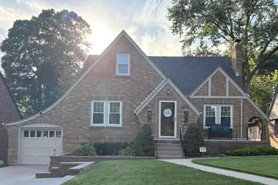 Image de Charming Country Club Bungalow! In the heart of Omaha!