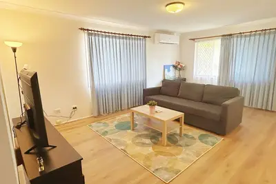 Image de Charming 3-bedroom house in lovely Rochedale South with Ac