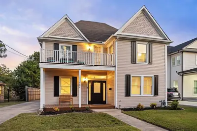 Image de Outdoor Oasis: 2 Mi to Downtown Dallas & Venues!