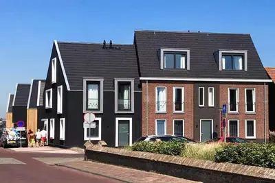 Image de Magnifique gîte situé sur la place de l'église.