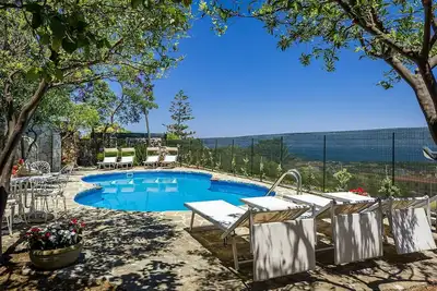 Image de Villa à Castellammare Del Golfo avec 2 chambres à coucher, 4 couchages