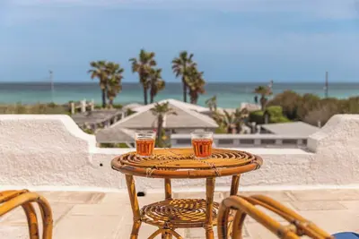 Image de Beautiful comfy villa few steps from the beach in Monopoli, 2 br/bth, 4 guests.