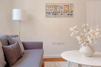 Image de 58b Thorpe Road - City Centre