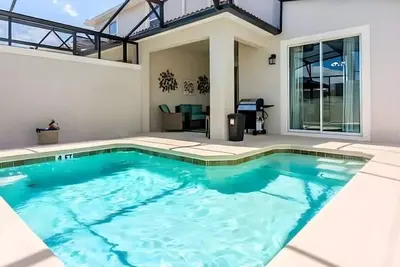 Image de Disney 4br Townhome w/ Pool Storey Lake