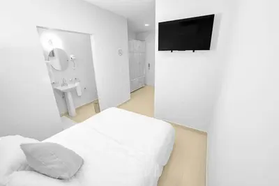 Image de PrivateStudio/DoubleBed+CouchBed/Near Border