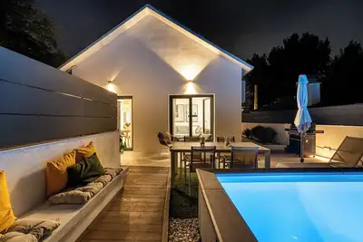 Image de The Sweet House - Perfect for relaxing-Pool and Bbq