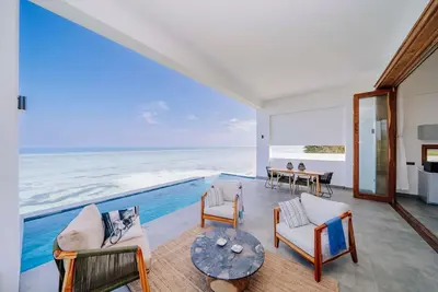 Image de Gourami - Deux Chambres Villa, Couchages 8