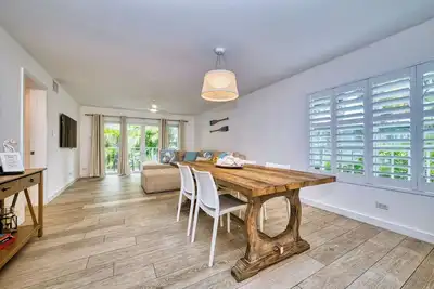 Image de 2-bedroom beautiful apartment on superb Seven Mile Beach