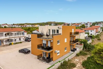 Image de Bel appartement à Vir avec piscine chauffée