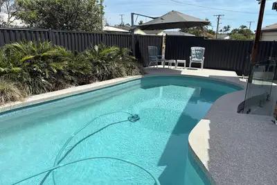 Image de Coastal Family Retreat in Warana Sunshine Coast -400m to Beach