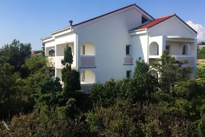 Image de Charmant appartement de 2 chambres à Novalja