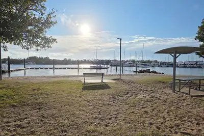Image de Skippers By The Bay - Lemon Tree Passage