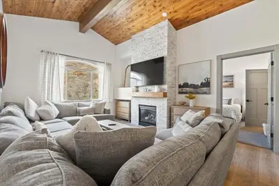 Image de Beautiful updated Villa w/ Resort Amenities + Holistic Body Services Villa 3023-1