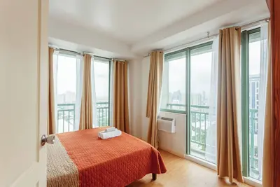 Image de Homey Two Bedroom Unit for 2-4 guests. Good for family or friends