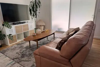 Image de Tustin Palace | Ev Charger | Close To Disneyland