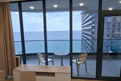 Image de Two-room suite with sea view at Solis Residence