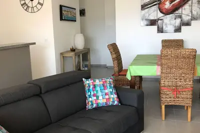 Image de Appartement au calme, sur les hauteurs de Calvi. Animaux de compagnie acceptés!