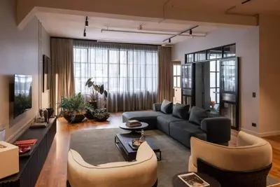 Discrete Luxury | 2 Bed 2 Bath |