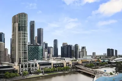 Image de Epic Cbd Apartment: Super King Bed + Free Parking!