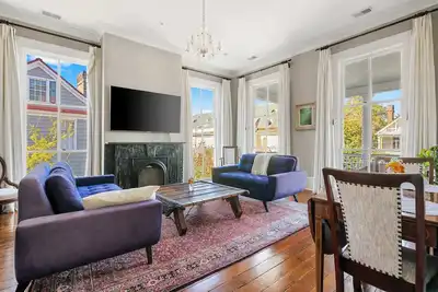 Image de Modern, Stylish 2b/2b, Walk to King!